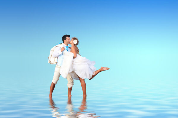 Dream destination weddings with $500 anniversary future travel voucher